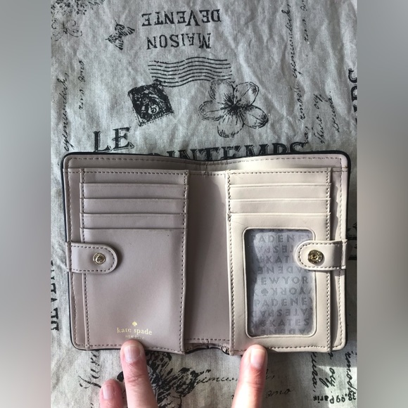 Kate ♠️ Spade Chester Street handbag & wallet set - Picture 11 of 11